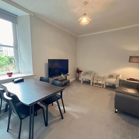 Two Bed Apartment Edinburgh Dış mekan fotoğraf